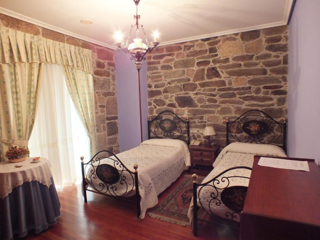 Hotel Pousada Vicente Risco Кастро Калделас Стая снимка