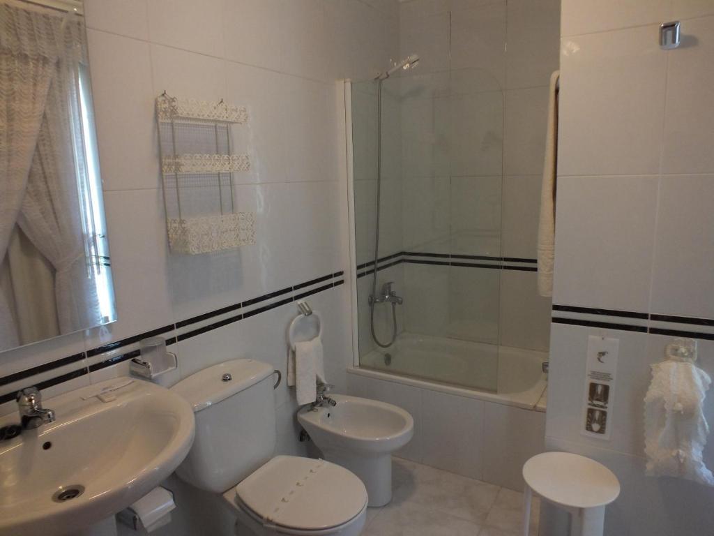 Hotel Pousada Vicente Risco Кастро Калделас Стая снимка