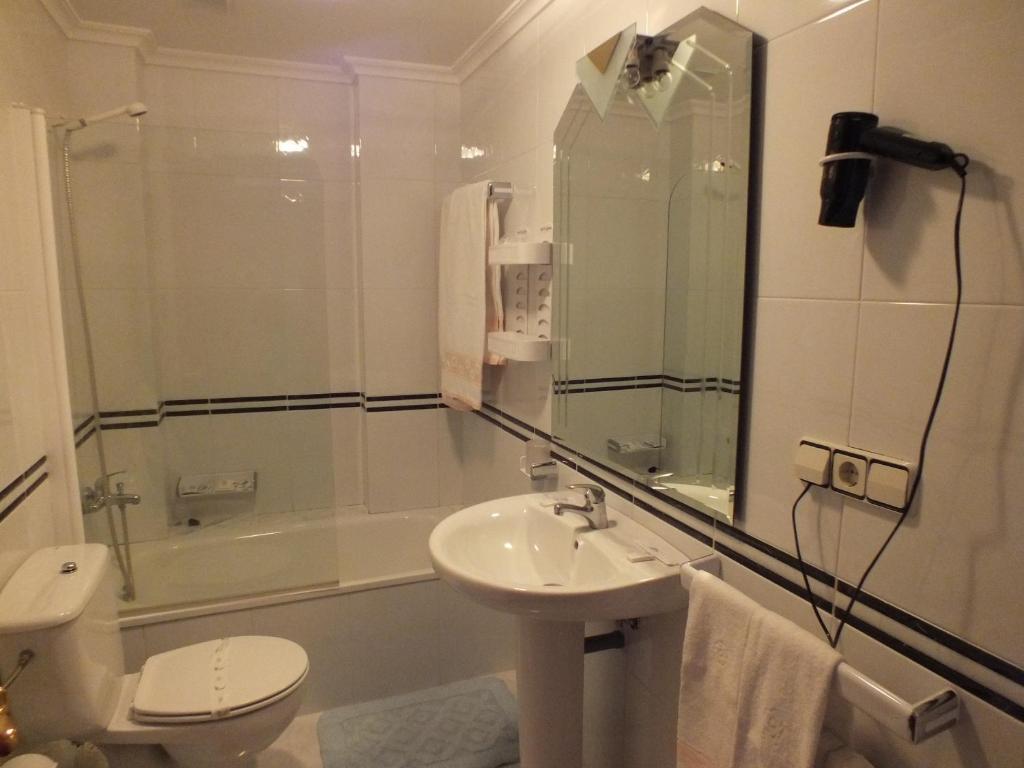 Hotel Pousada Vicente Risco Кастро Калделас Стая снимка