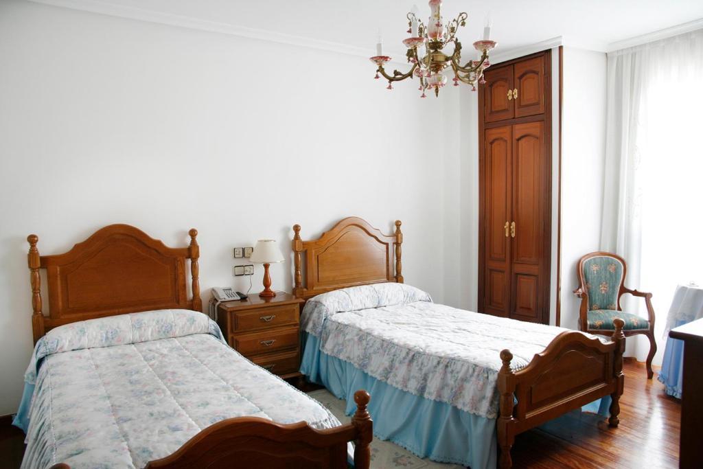 Hotel Pousada Vicente Risco Кастро Калделас Екстериор снимка