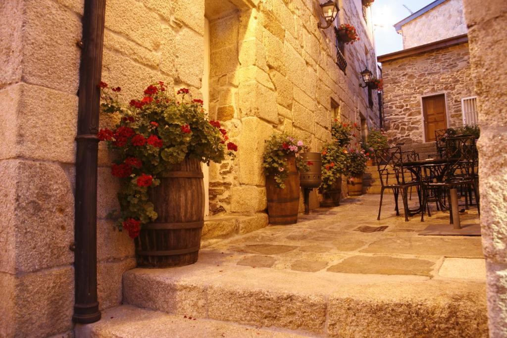 Hotel Pousada Vicente Risco Кастро Калделас Екстериор снимка