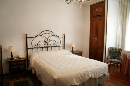 Hotel Pousada Vicente Risco Кастро Калделас Екстериор снимка